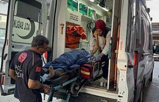 Aracında silahlı saldırıya uğradı: 1 ağır...