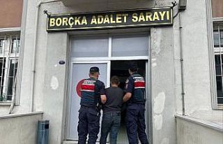 Askeri yasak bölgede yakalandı: 14 suç kaydı çıktı
