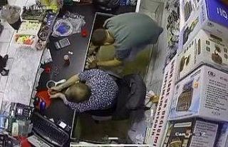 Ateşle oynadı yerinden böyle zıpladı