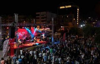 Aydın Büyükşehir Belediyesi Yaz Konserleri Kuşadası’nda...