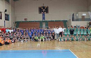 Aydın’da Minikler Kız-Erkek Hentbol Türkiye Şampiyonası...