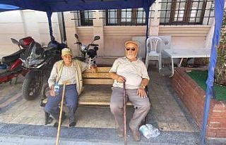 Aydın’da termometreler 39’u gösterdi, vatandaşlar...