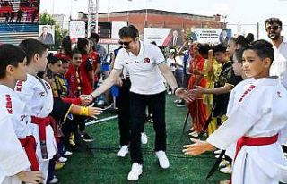 Bahçelievler Stadyumu’nda GSB Spor Okulları açılış...