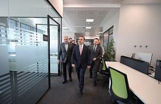 Bakan Kacır: "Türkiye’nin savunma sanayiine...