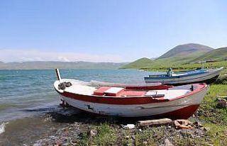 Balık Gölü Doğal Güzelliğiyle İlgi Çekiyor