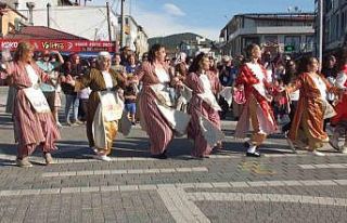 Balıkesir’de Sergi bahane oyunlar şahane