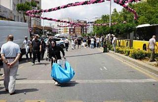 Başakşehir’de indirim izdihamı: Vatandaşlar...