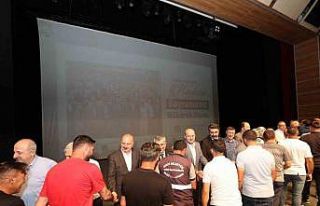 Başkan Büyükgöz, belediye personeliyle bayramlaştı