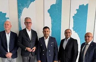 Başkan Günel Berlin’de turizmcilerle bir araya...