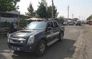 Bayramın ikinci gününde kurban pazarlarında yoğunluk...