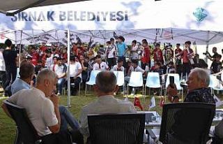 Beşiktaş U16 ile Şırnak Petrolspor U16 dostluk...