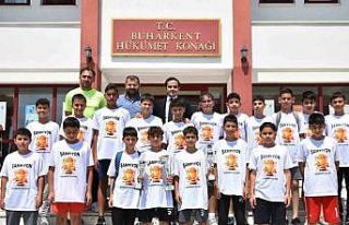 Buharkent’te U13 Takımı namağlup şampiyon oldu