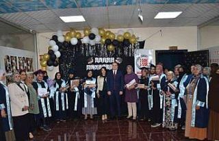 Bulanık’ta okuma yazma hayali kuran kadınlar,...