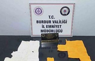 Burdur’da uyuşturucu operasyonunda 2 şüpheli...