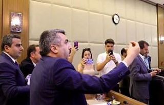 Bursa Büyükşehir Meclisi’nde gerginlik