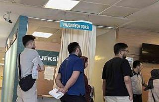 Bursa’da 30 işçi gıda zehirlenmesi şüphesiyle...