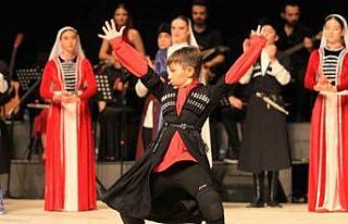 Bursa’da Çerkes şöleni nefes kesti