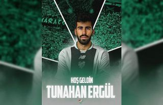 Bursaspor, Tunahan Ergül’ü kadrosuna kattı
