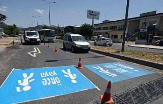 Büyükşehir 5 ayda 260 kilometre yol çizgisini...