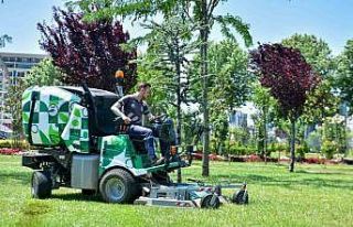 Büyükşehir ile parklar yaza hazır
