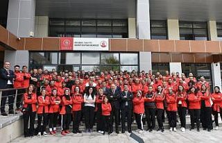 Çakmur, "Sporun mutfağında siz varsınız"