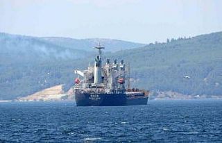 Çanakkale Boğazı’nda yük gemisi arıza yaptı