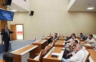 Canik Belediyesi personeline etkili iletişim ve konuşma...