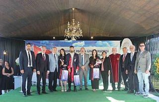 Çarşamba MYO’da mezuniyet sevinci