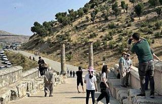 Cendere Köprüsü’nde bayram yoğunluğu