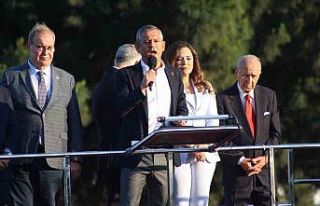 CHP Genel Başkanı Özel, Tekirdağ’da partililere...