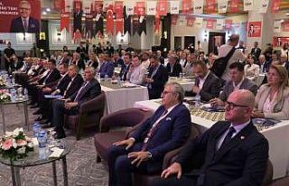 CHP’li belediye başkanları Bandırma’da bir...