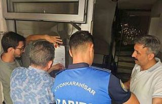 CHP’li belediye gazete binasını mühürledi