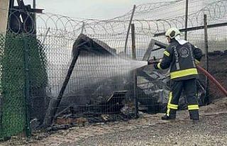 Çıkan yangında ev küle döndü