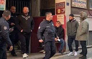 Cinayetin ardından evden elleri cebinde çıkan zanlıya...