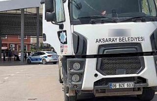 Çöp kamyonunun altında can verdi