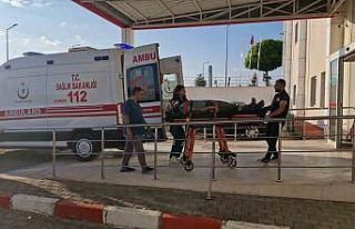 Çorum’da iki araç kafa kafaya çarpıştı: 4...