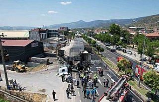 D-650’de kontrolden çıkan tır karşı şeride...