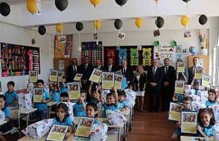 Denizli’de 192 bin 827 öğrenci karne heyecanı...