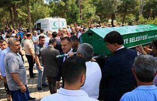 Depremde hayatını kaybeden 14 yaşındaki Afranur,...