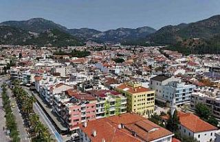 Depremin merkez üssü Marmaris’te hayat normale...