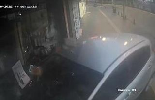 Direksiyon hakimiyetini kaybeden sürücü kozmetik...