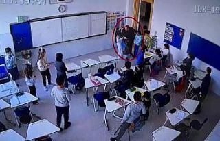 Diyarbakır’da özel okulda öğretmenden öğrenciye...