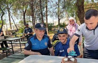 Doğum gününde polis oldu, hayalini yaşadı