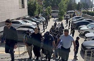Dolandırıcılık operasyonunda yakalanan 11 şüpheliden...