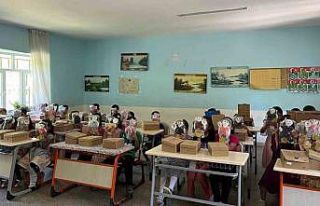 Dörtyol’da 210 öğrenciye karne hediyesi