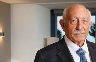 Duayen sanayici Asım Kibar hayatını kaybetti