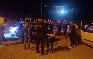 "Dur" ihtarına uymayan sürücüye 45 bin...