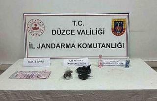 Düzce’de jandarmadan uyuşturucu operasyonu