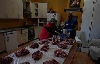 Düzce’de kurban etleri 86 aileye ulaştırıldı