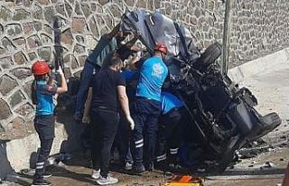 (Düzeltme) Tunceli’de korkunç kaza: 1’i ağır...